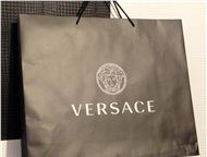 :    VERSACE jeans     VERSACE jeans , .    ,   
