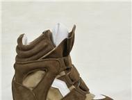 : Isabel Marant       () Isabel Marant .          .     - 19 .   