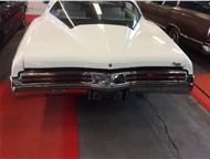 : Buick Riviera 1972 ,   Buick Riviera 1972 .  
  184 kW (250 PS) 7. 5. , , 81277 
 28000 